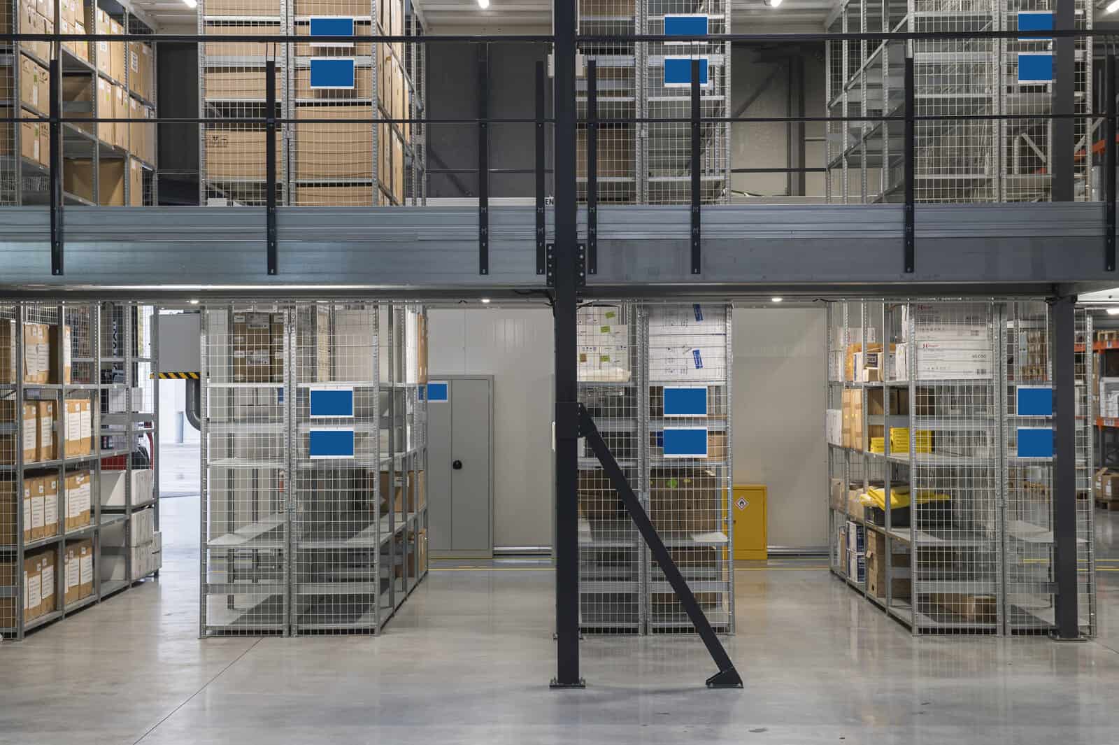 plateforme mezzanine industrielle entrepôt